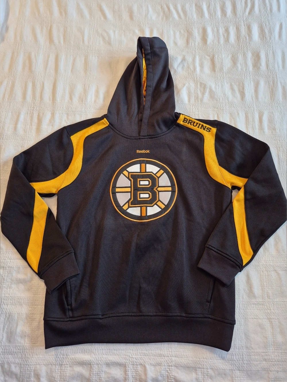 Reebok Boston Bruins boys Large 14/16 hoodie 2 pockets VVGUC
